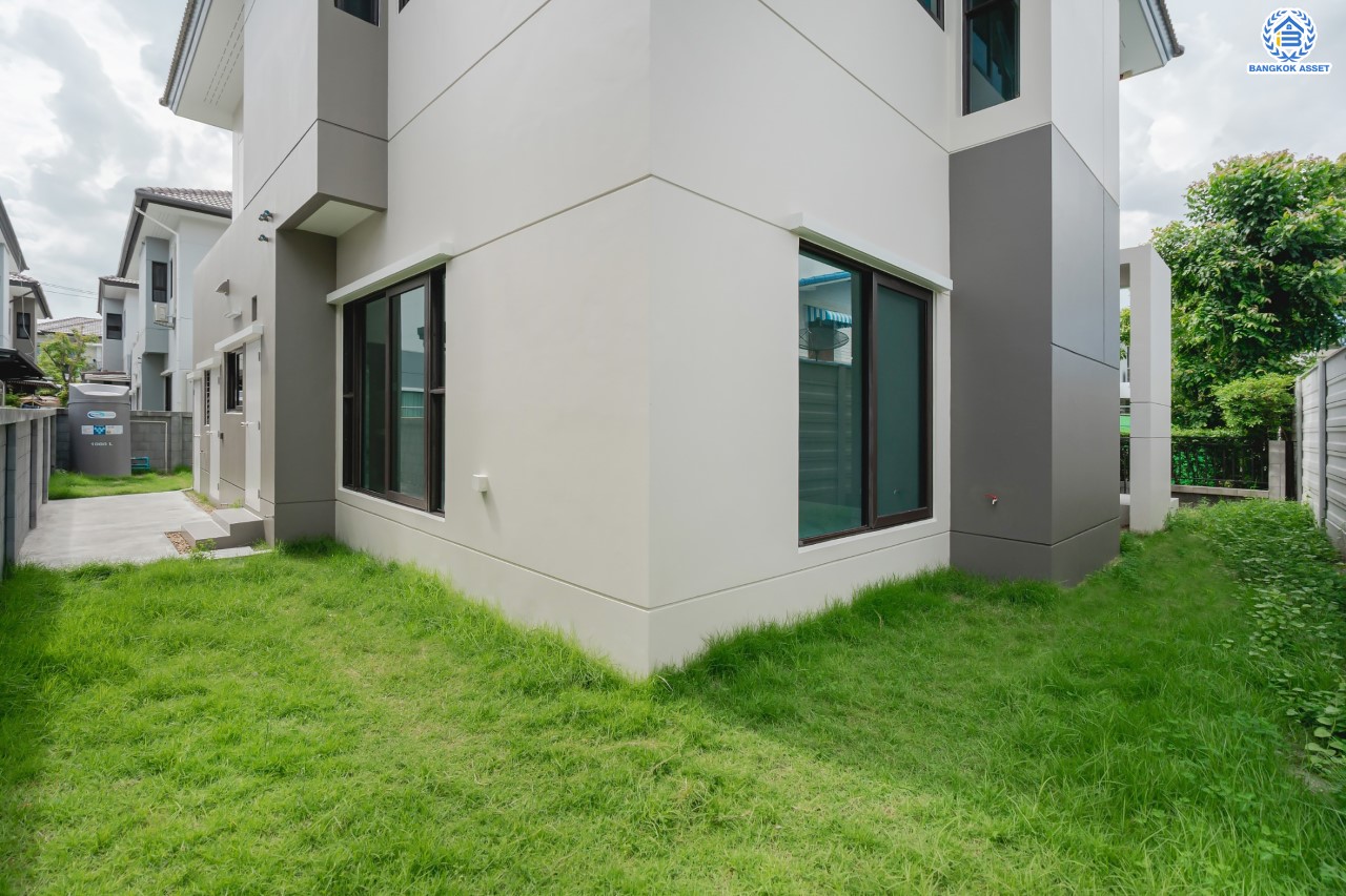 บ้านมือสองตกแต่งใหม่ ม.เดอะซิตี้ ราชพฤกษ์-ปิ่นเกล้า หลังมุม เนื้อที่ 71.8 ตร.ว. ดีไซน์ตอบทุกไลฟ์สไตล์ ฟังก์ชัน 3 ห้องนอน 5 ห้องน้ำ 1 ห้องอเนกประสงค์ 1 ห้องแม่บ้าน จอดรถได้ 2 คัน บนทำเลติดถนนใหญ่ เชื่อมต่อทุกเส้นทาง ใกล้รถไฟฟ้าสายสีม่วง "สถานีบางรักใหญ่" และจุดขึ้นทางด่วน "ศรีรัช"